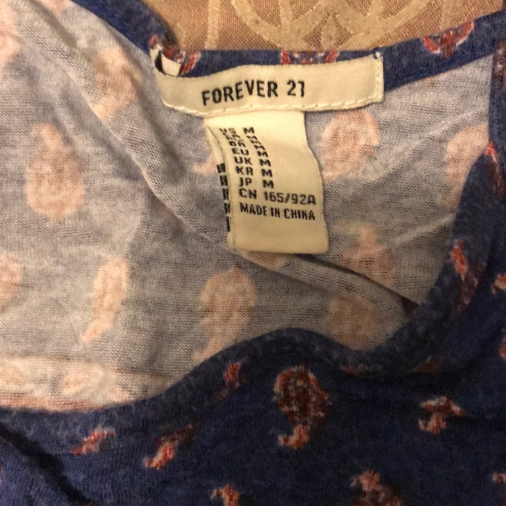 Tank top - Picture 3 of 3